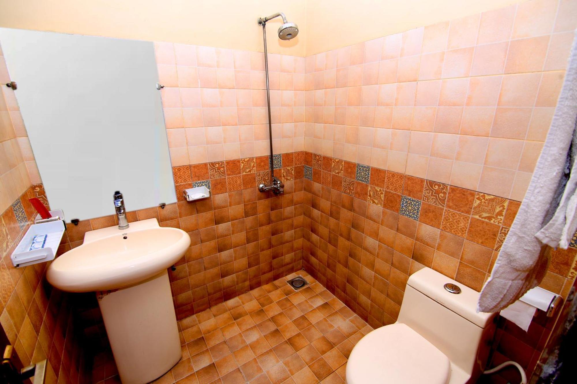Premier Inn Gulberg Lahore Buitenkant foto
